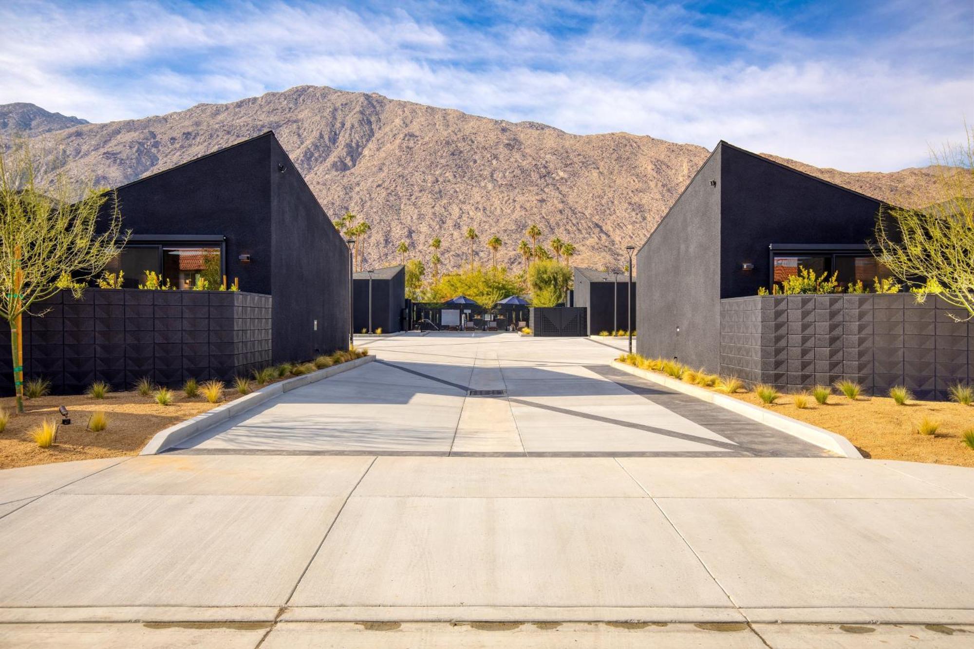 Blackhaus By Avantstay Ada Modern Rooms, Pool & Bbq Palm Springs Dış mekan fotoğraf
