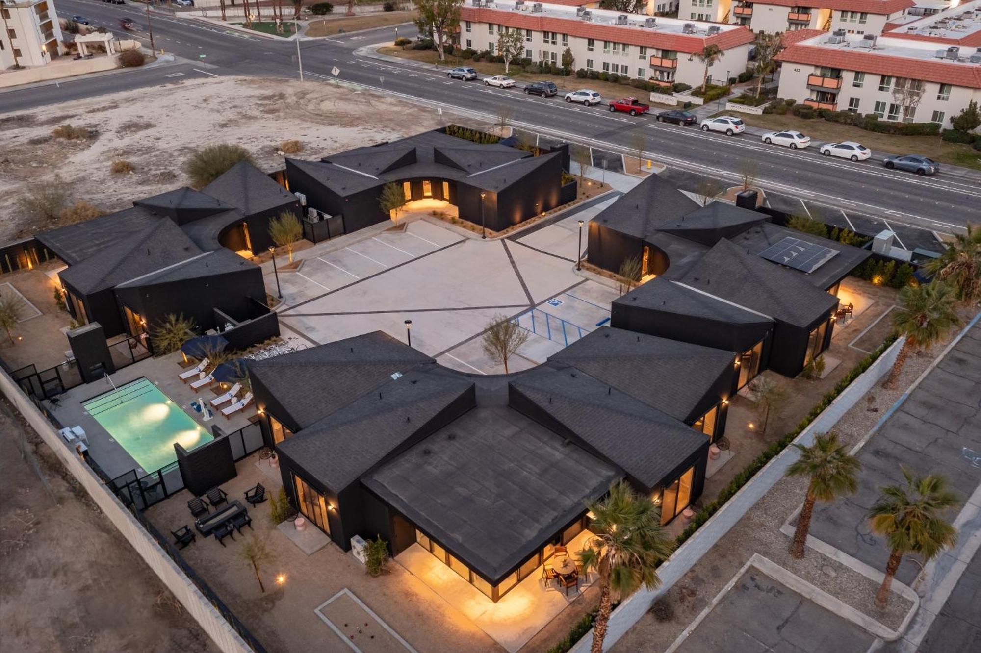 Blackhaus By Avantstay Ada Modern Rooms, Pool & Bbq Palm Springs Dış mekan fotoğraf