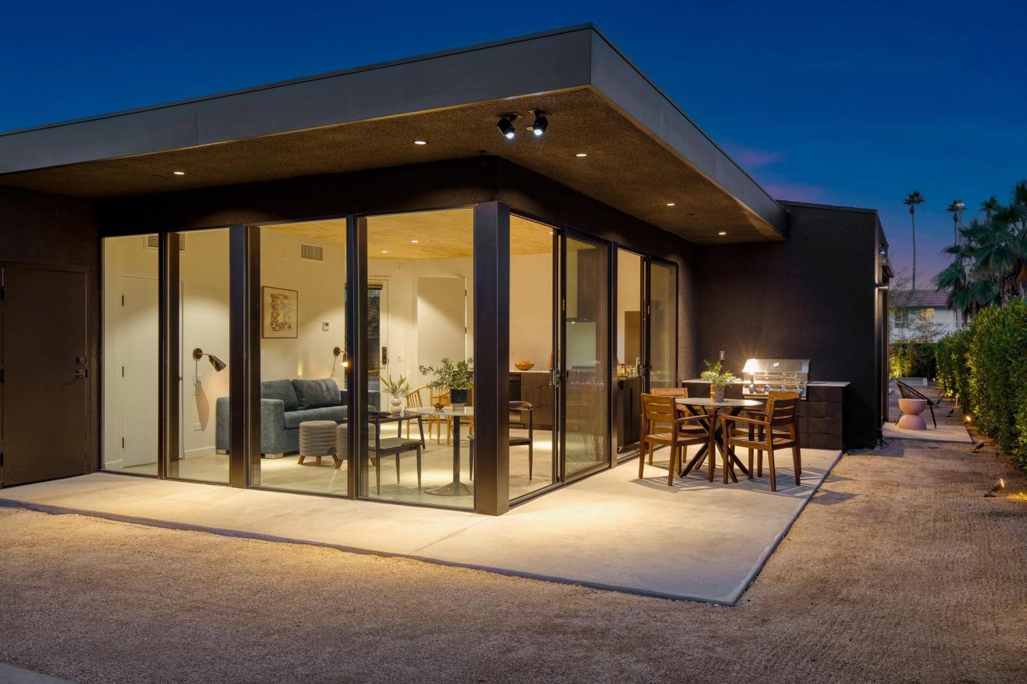Blackhaus By Avantstay Ada Modern Rooms, Pool & Bbq Palm Springs Dış mekan fotoğraf