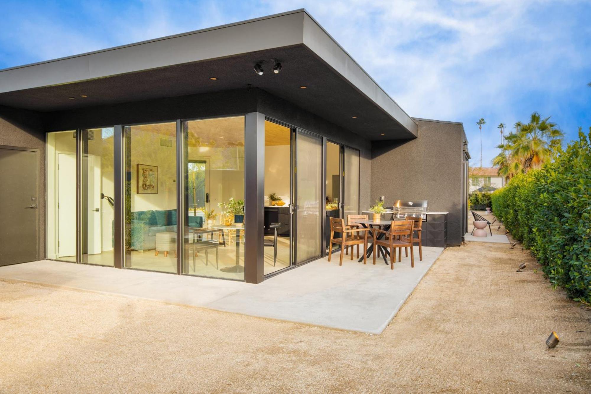 Blackhaus By Avantstay Ada Modern Rooms, Pool & Bbq Palm Springs Dış mekan fotoğraf